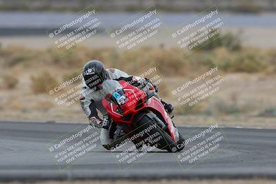 media/Jan-15-2023-SoCal Trackdays (Sun) [[c1237a034a]]/Turn 16 (120pm)/